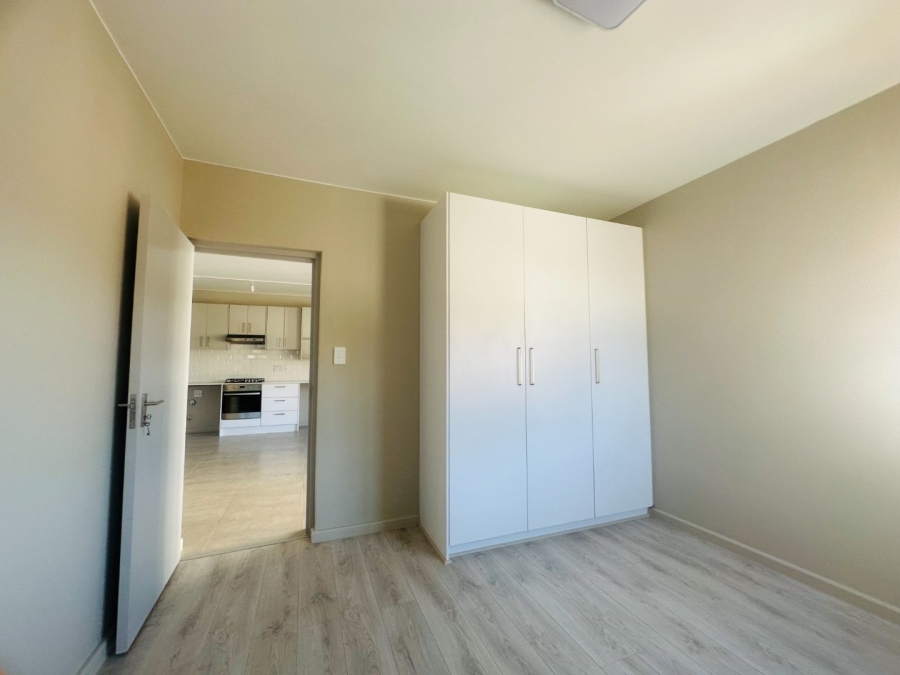 1 Bedroom Property for Sale in Table View Western Cape